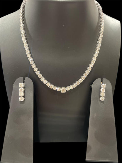 Single Liner Earrings